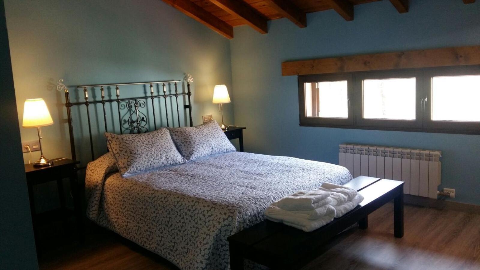 Apartamento Turistico Casas De Manuel La Pola de Gordon 외부 사진