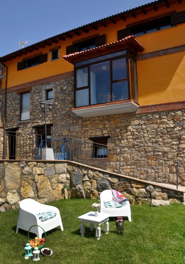 Apartamento Turistico Casas De Manuel La Pola de Gordon 외부 사진