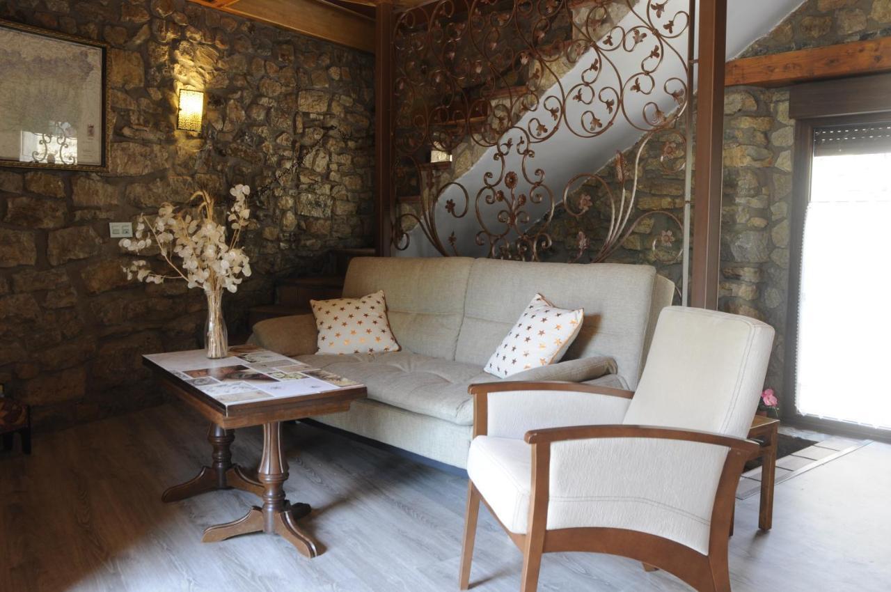 Apartamento Turistico Casas De Manuel La Pola de Gordon 외부 사진